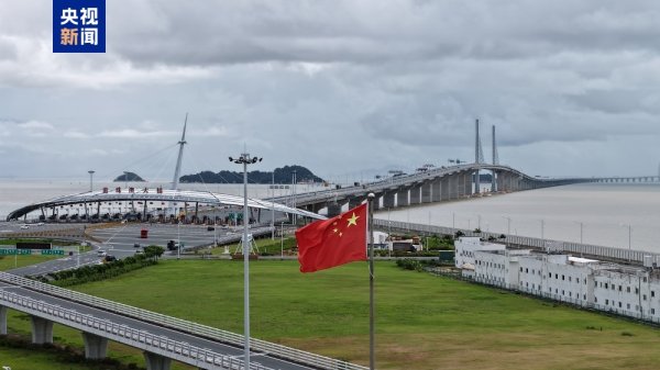 粤友钱 “港车北上”实施两周年！港珠澳大桥单牌车通行突破285万辆次