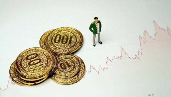 忠泰策略 这家硬件巨头承压，欲购AI“新贵”求产业突围